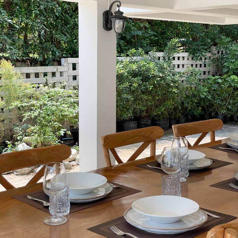 Day, Garden, Dining area