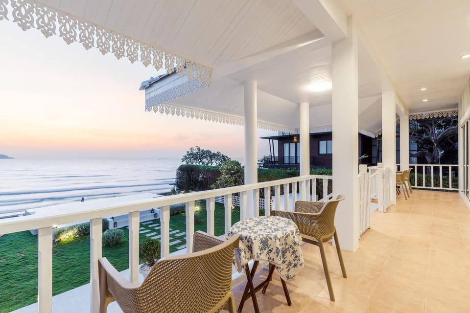 Patio, Natural landscape, View (from property/room), Balcony/Terrace, Balcony/Terrace, Dining area, Beach, Sea view, Swimming pool