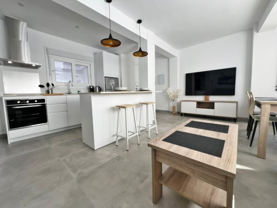 new & luxurious beach apartment Apartment in Fuengirola
