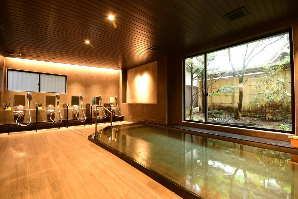 Bathroom, Public Bath