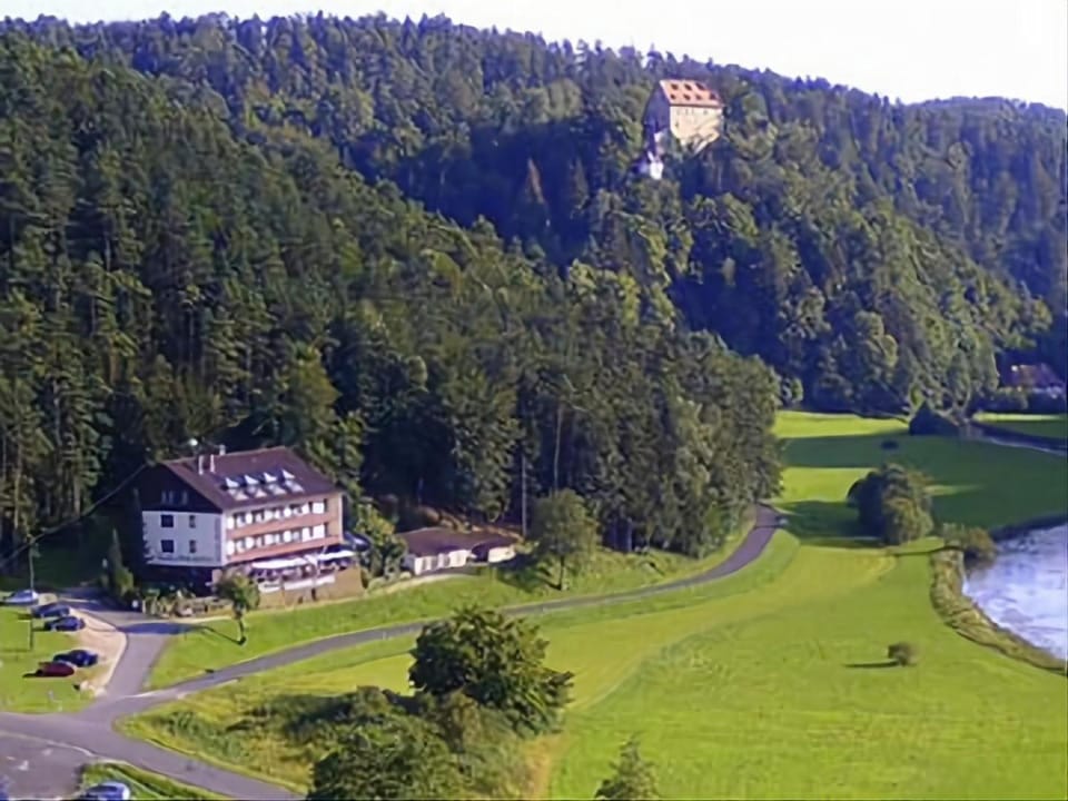 Property building, Natural landscape