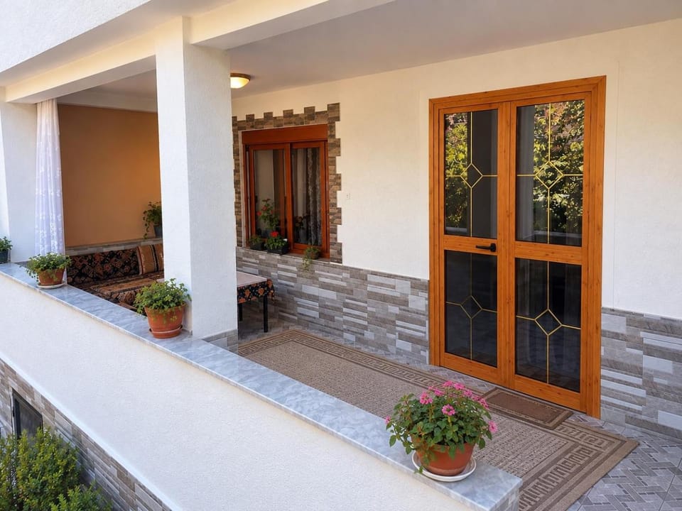 Guest house pogradec 2 Apartment in Europe