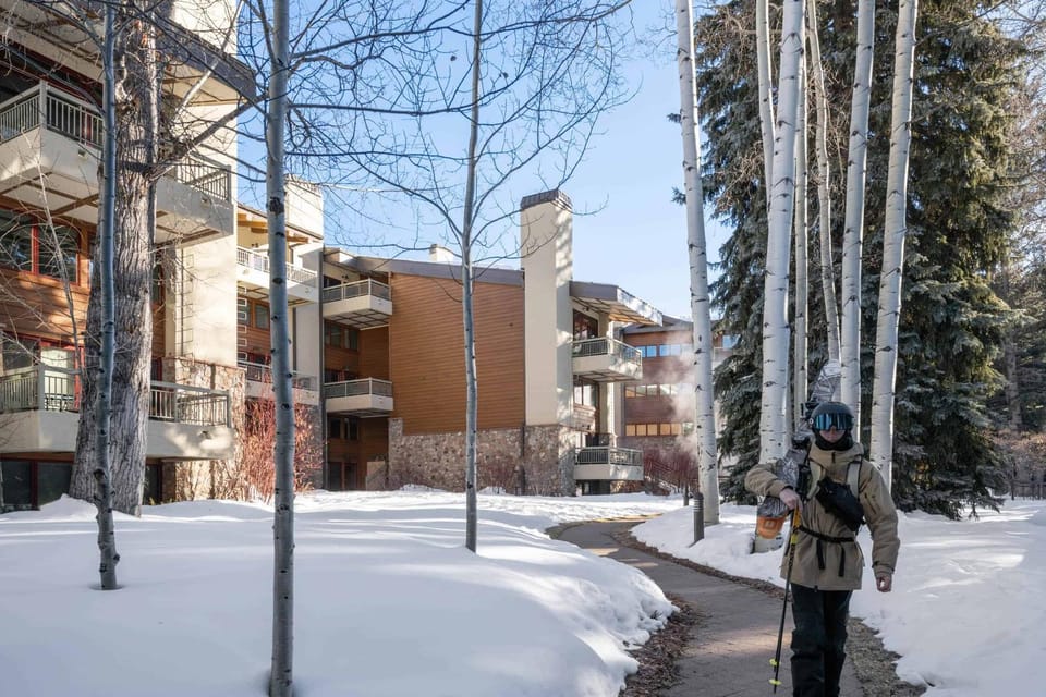 Lodge at Lionshead 08 Apartment in Vail