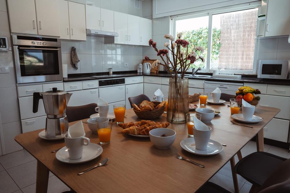 Kitchen or kitchenette, kitchen