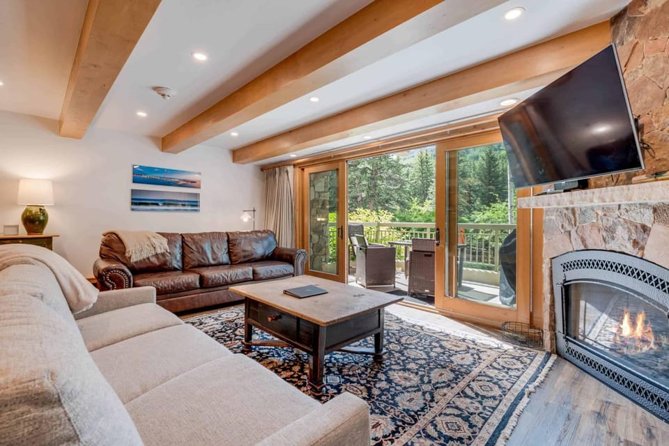 Lodge at Lionshead 101 Apartment in Vail