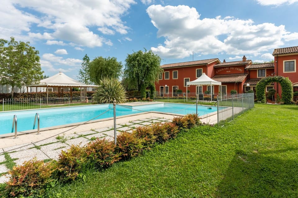 Property building, Swimming pool