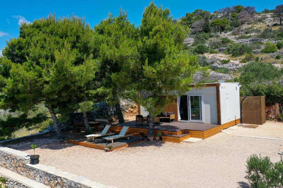 Mobile home Adria Campground/ 
RV Resort in Murter