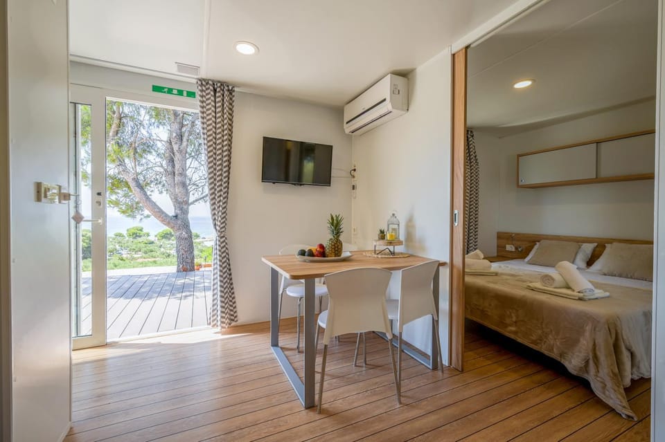 Mobile home Adria Campground/ 
RV Resort in Murter