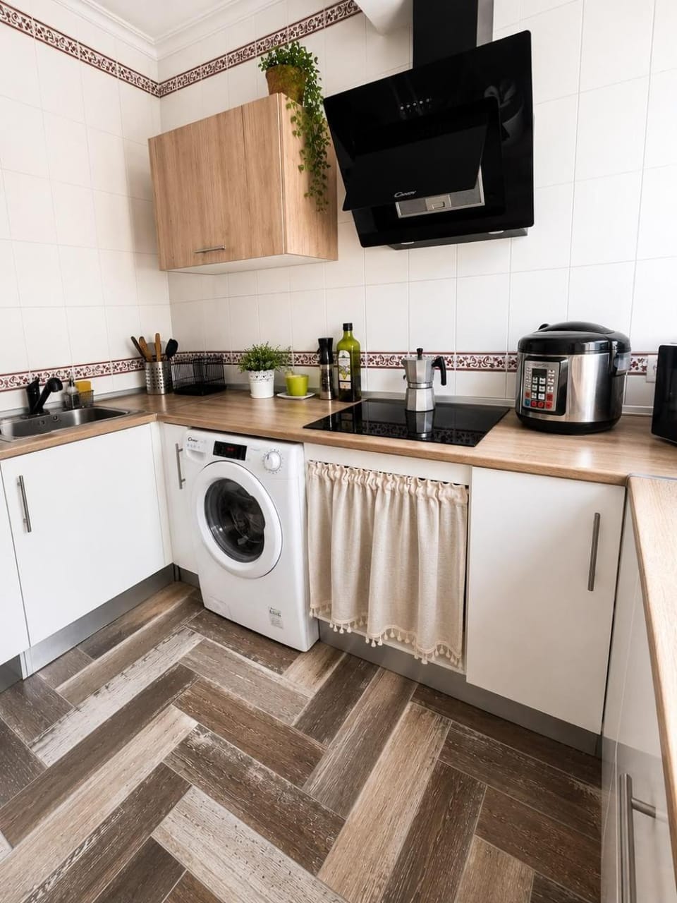 Lovely Rooms en piso compartido Vacation rental in Seville