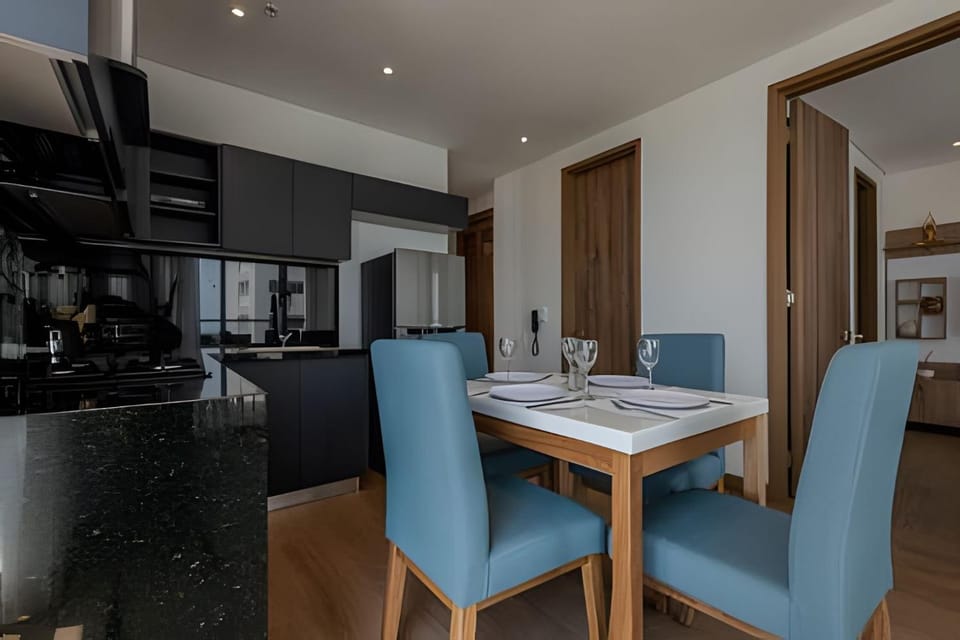 Dining area, On site