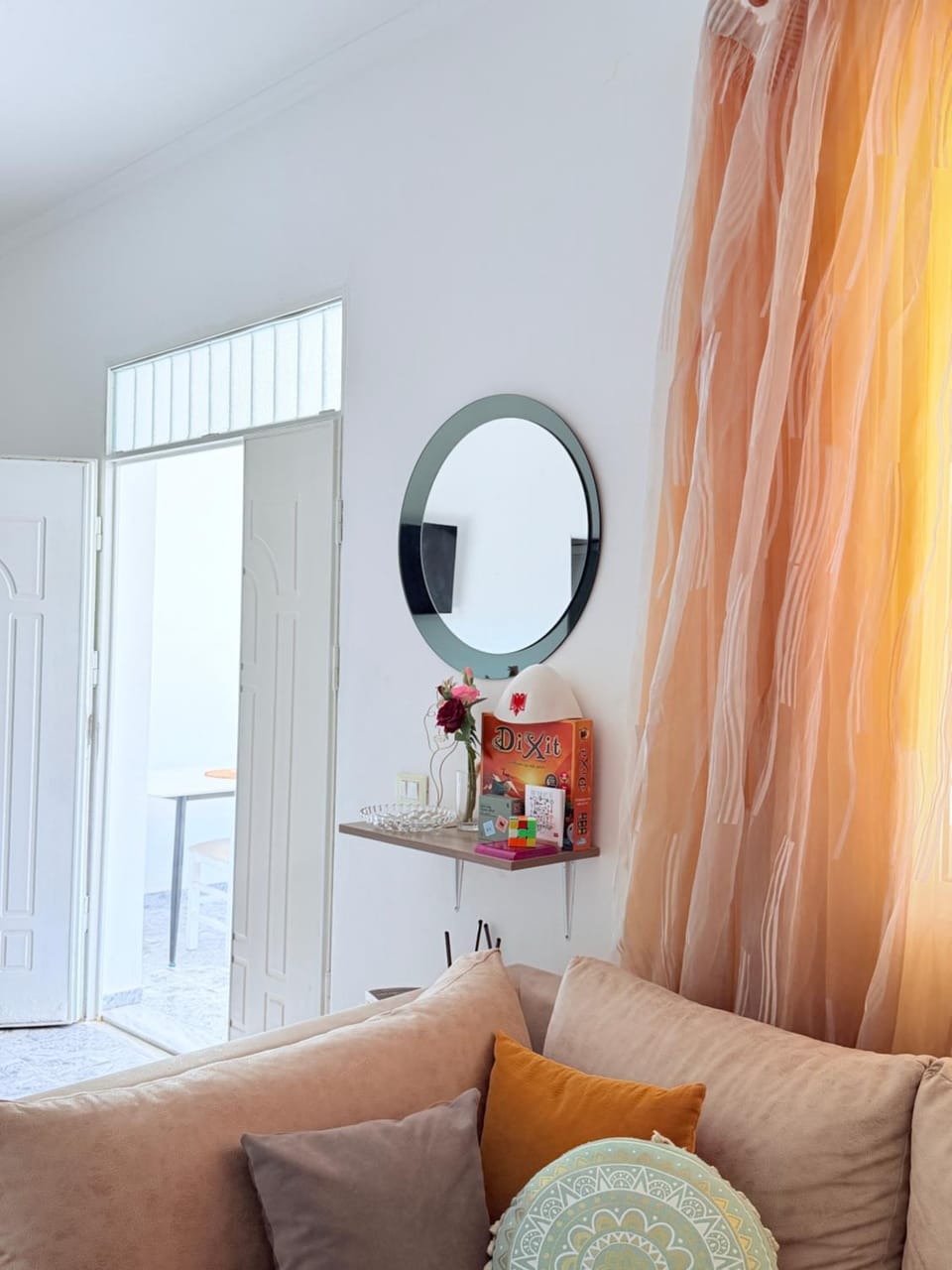 Villa Dora Vlore - Spacious Villa 3 Bedrooms 3 Baths, Private Parking, Beach 10 min Vacation rental in Vlorë