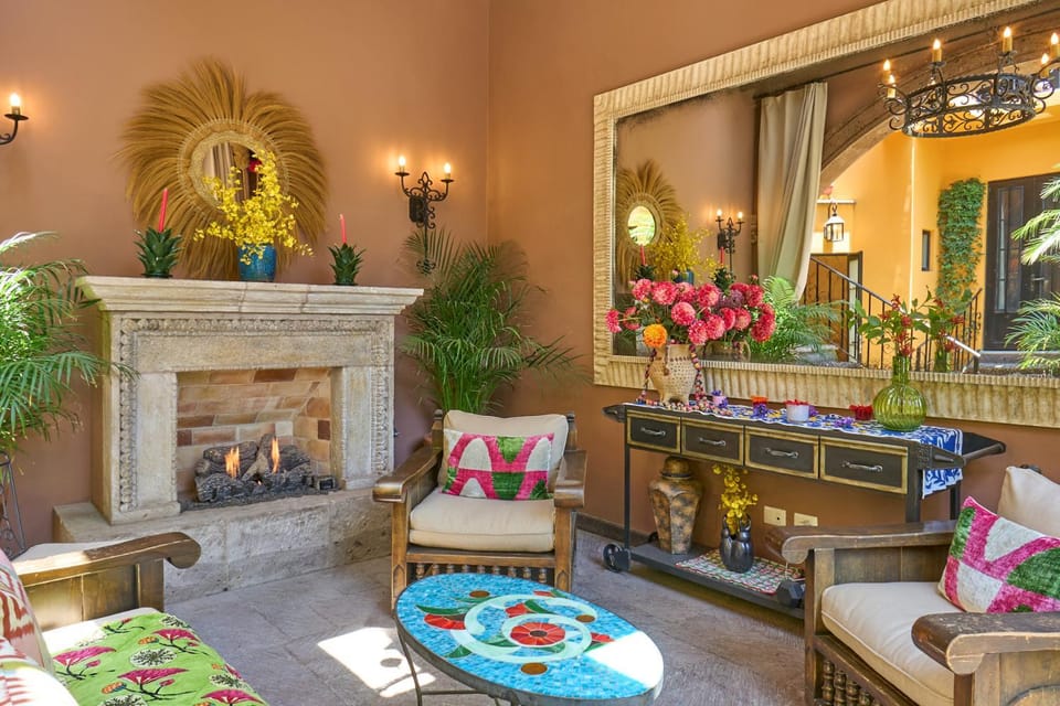 Garden, Living room, Seating area