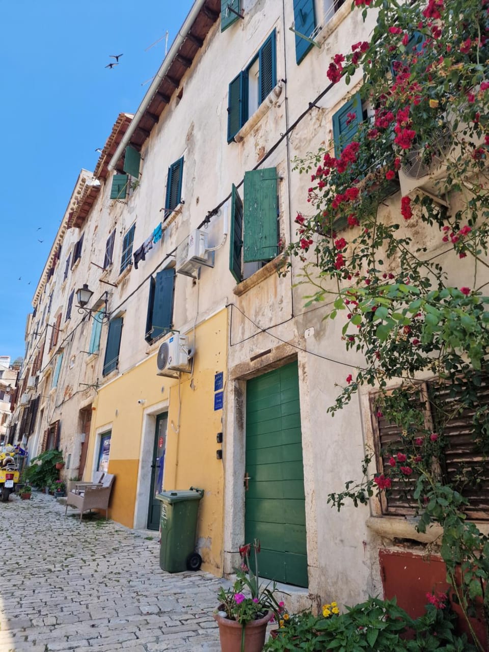 Property building, Facade/entrance, Street view