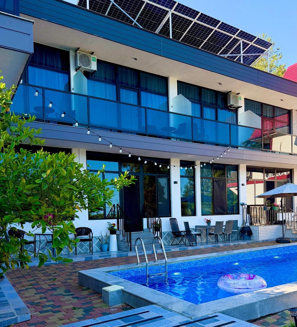 sea side Makhinjauri Tamar mepe 3rd ln55 Hotel in Batumi