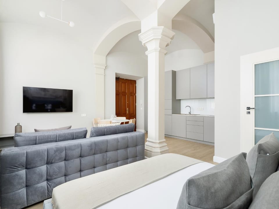 Communal lounge/ TV room