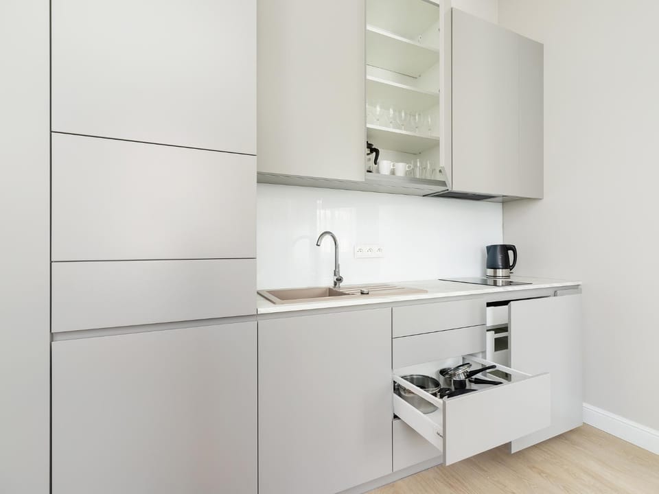 Kitchen or kitchenette