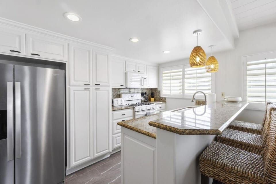 3600 W Oceanfront House in Balboa Peninsula