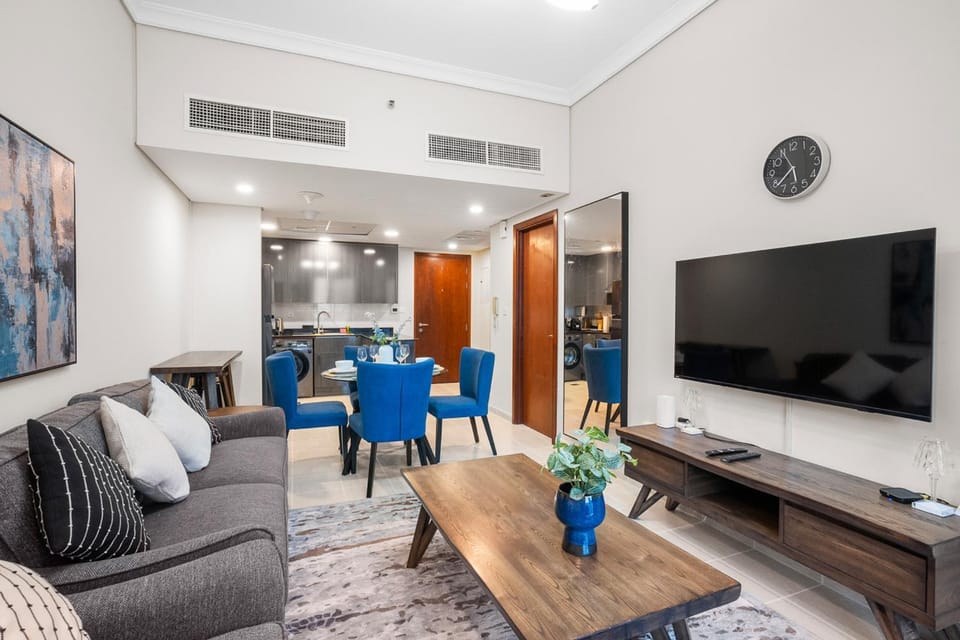 StoneTree - Cozy 1 BR - Near Metro Apartment in Dubai