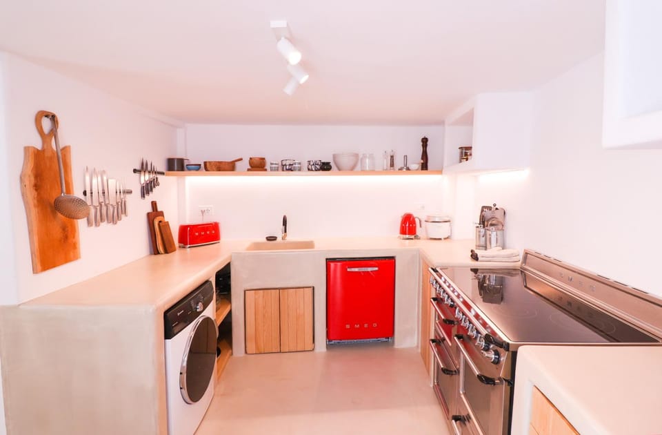 Kitchen or kitchenette, oven, stove, toaster
