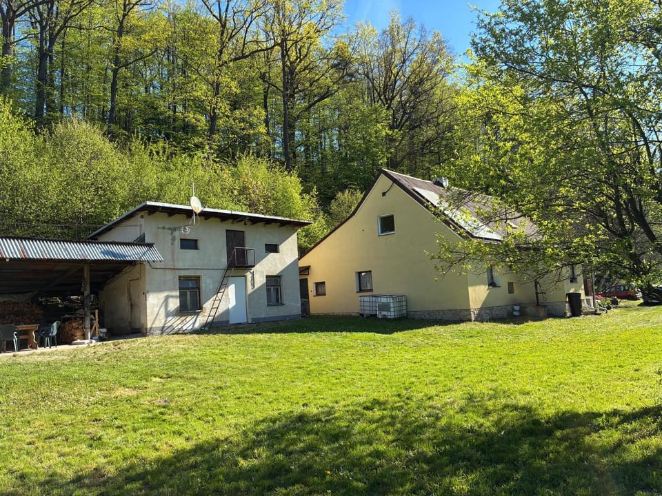 Chalupa Jája a Pája Tomíkovice House in Czechia