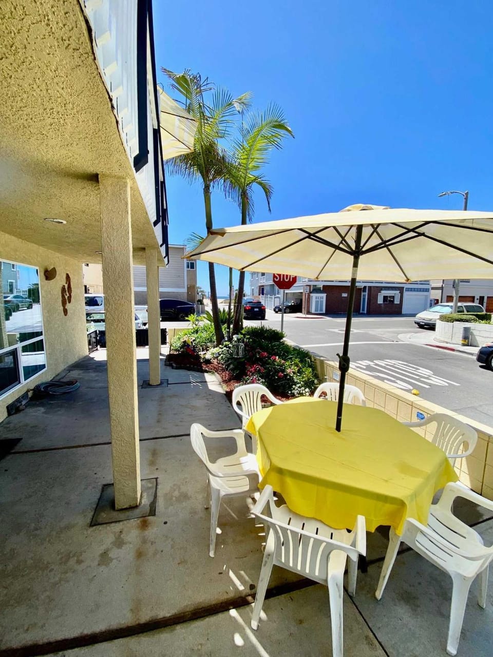 4212 Seashore Dr A House in Balboa Peninsula