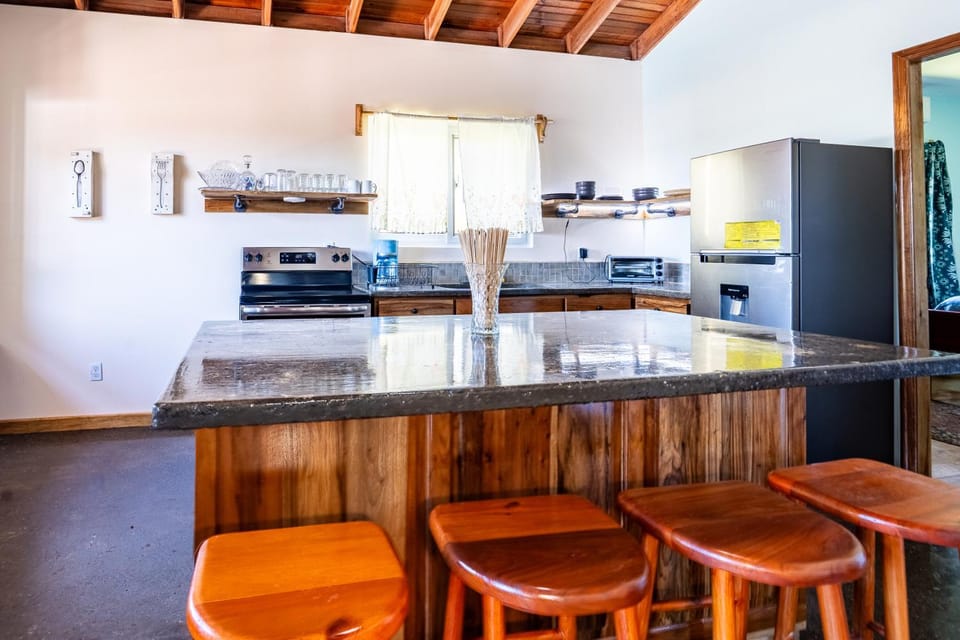 Odyssey Home House in Bay Islands Department