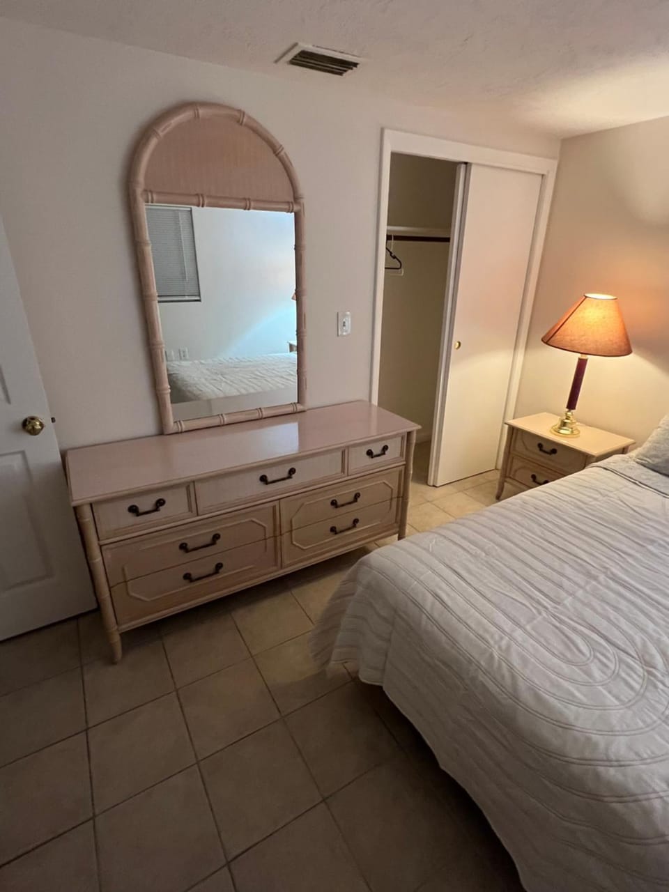 Bedroom, wardrobe