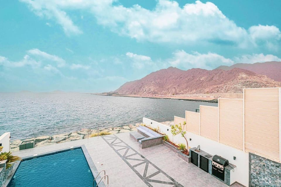 Nearby landmark, Day, Natural landscape, Lake view, Mountain view, Pool view, Sea view, Swimming pool, sunbed