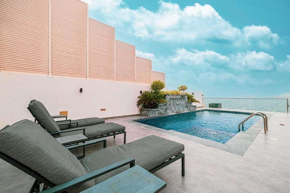 Patio, Day, Natural landscape, View (from property/room), Balcony/Terrace, Living room, Seating area, Pool view, Swimming pool, sunbed
