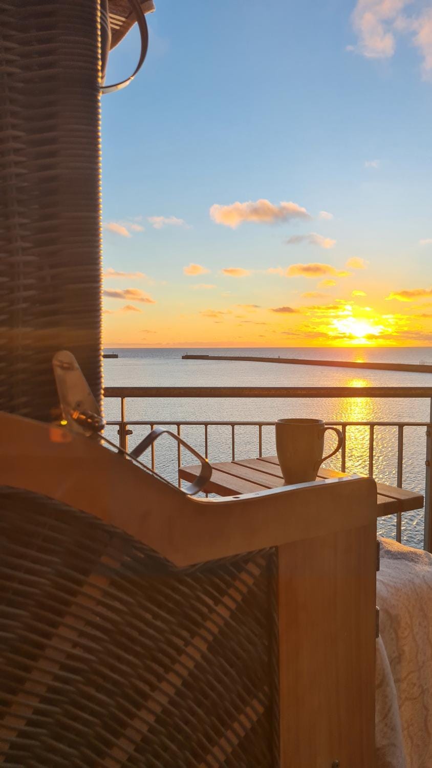 View (from property/room), Balcony/Terrace, Sea view, Sunrise