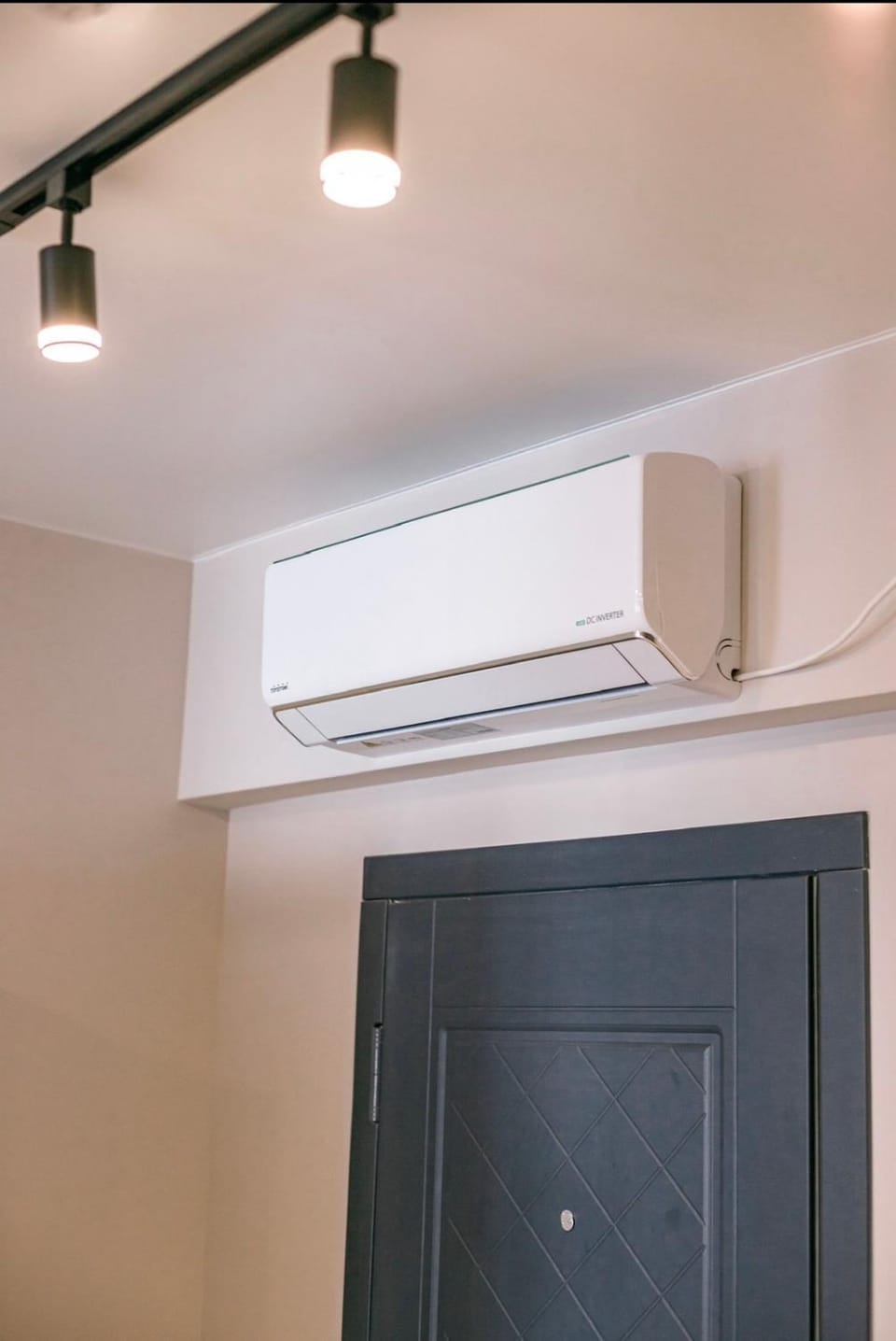 air conditioner, air conditioner