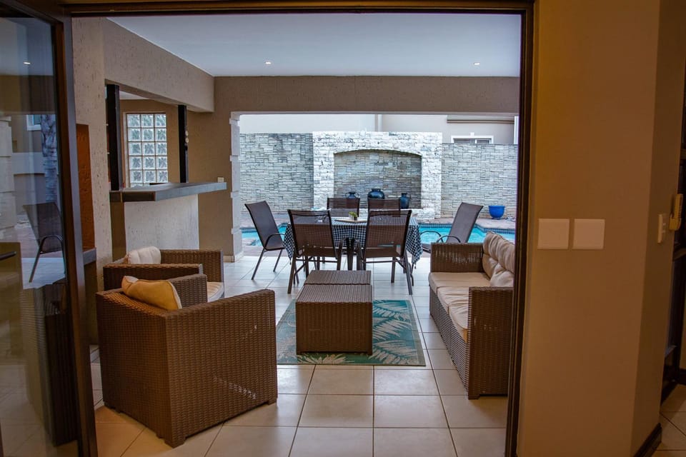 Patio, BBQ facilities, Lounge or bar, Seating area