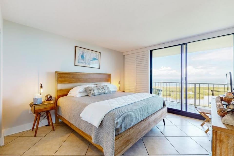 South Seas Shellabration House in Marco Island