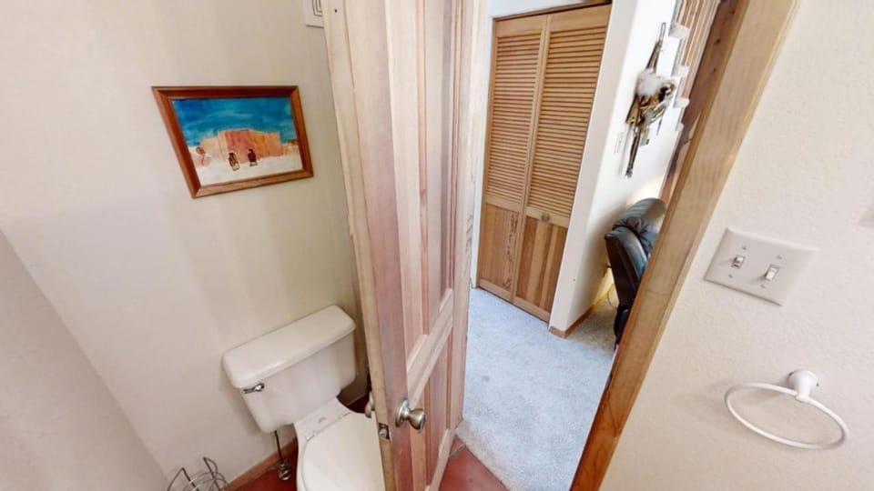 Toilet, Bathroom, Bedroom, wardrobe