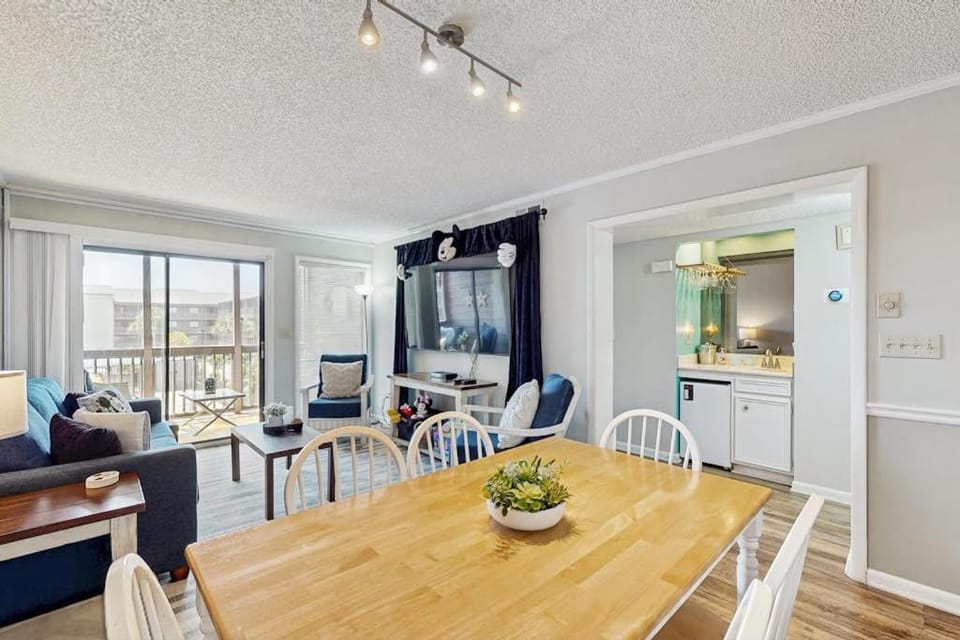 Tilghman Beach & Racquet 259 Apartment in North Myrtle Beach