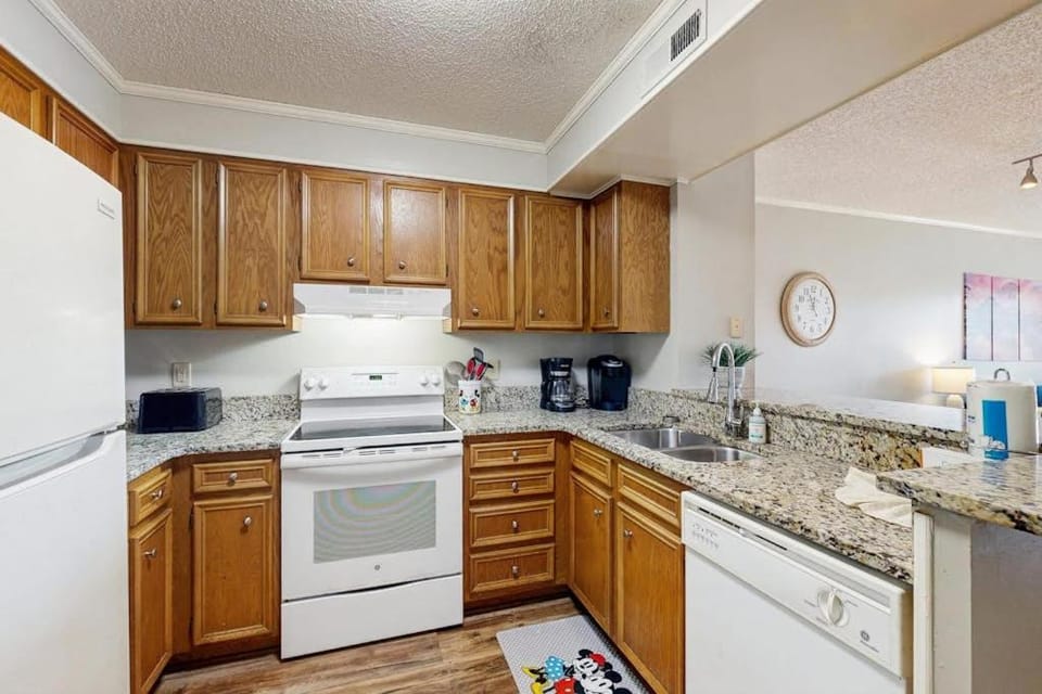 Tilghman Beach & Racquet 259 Apartment in North Myrtle Beach