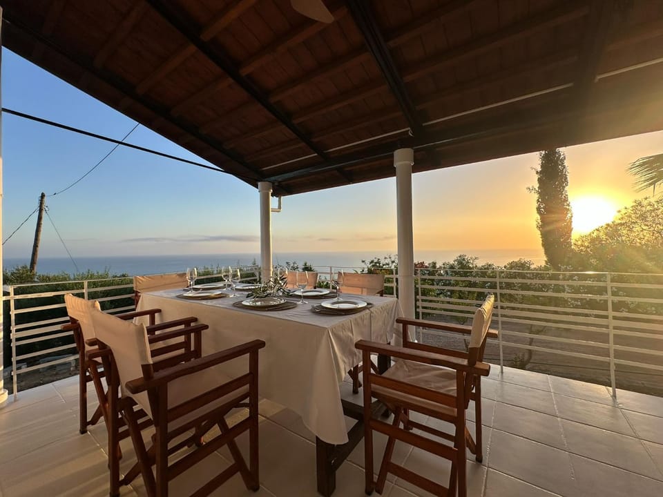Balcony/Terrace, Sea view, Sunset