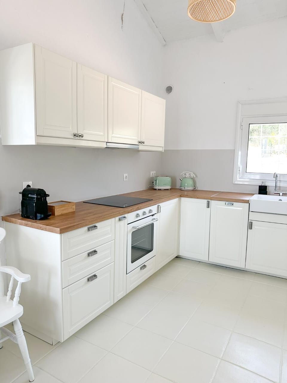 Coffee/tea facilities, Kitchen or kitchenette