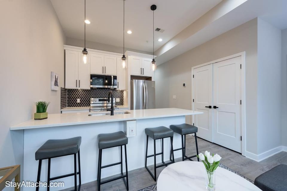 LUX 2BR Apartment in DC with Patio Apartment in District of Columbia