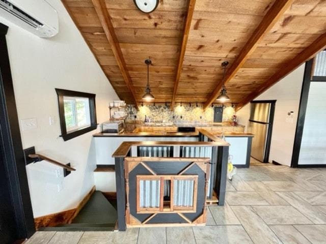 Mountain Home Getaway-great VIEWS & exercise room House in Idaho