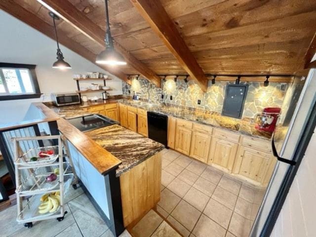 Mountain Home Getaway-great VIEWS & exercise room House in Idaho
