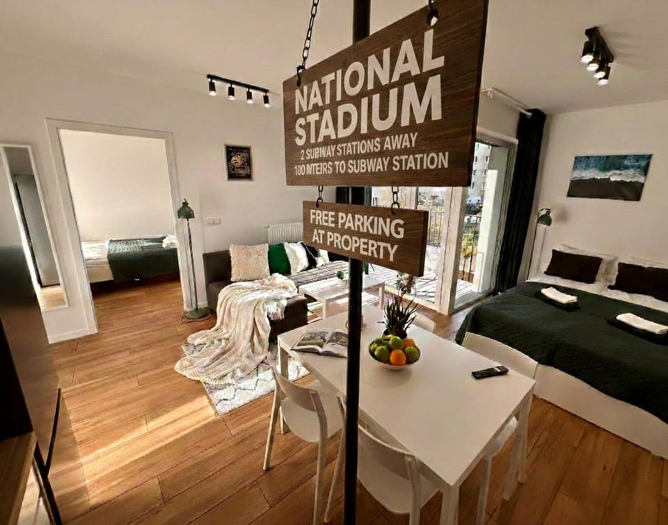 Bed, Living room, Photo of the whole room, Seating area, Bedroom