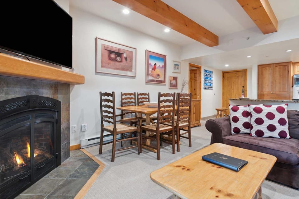Lodge at Lionshead 110-100 Apartment in Vail