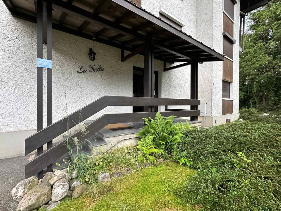 Studio cocooning à Samoëns avec balcon et WiFi au centre Apartment in Samoëns