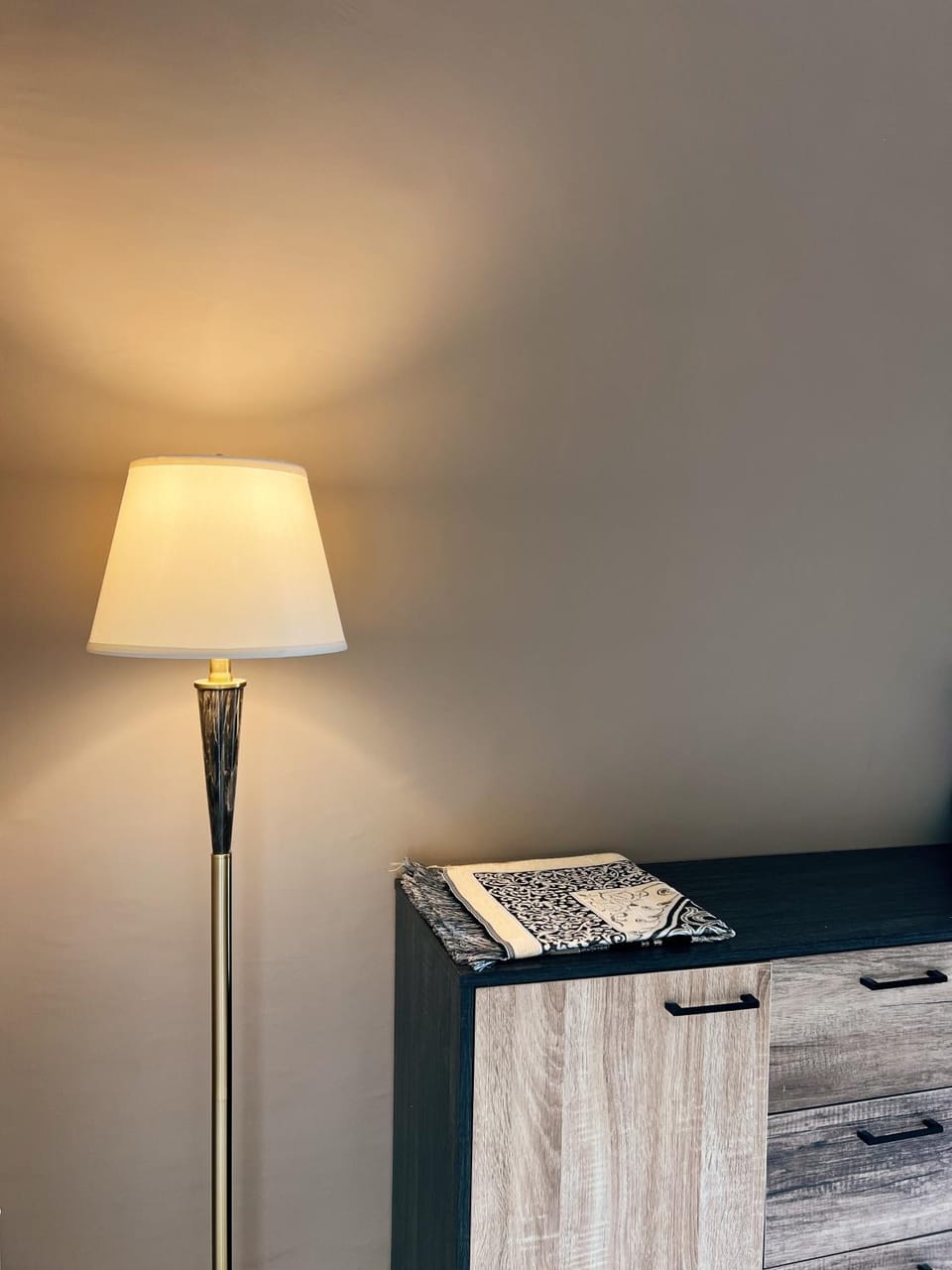 Bedroom, wardrobe