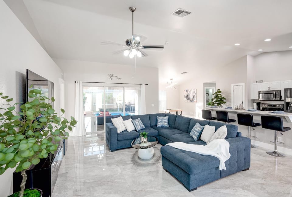 TV and multimedia, Living room