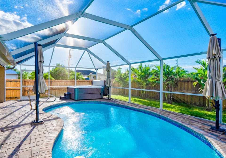 Patio, Day, Natural landscape, Pool view, Swimming pool