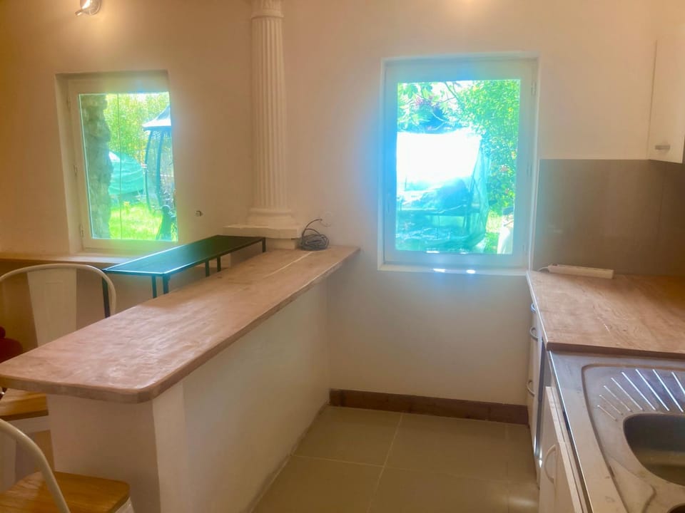 Charmant appartement au calme sur jardin Apartment in Île-de-France