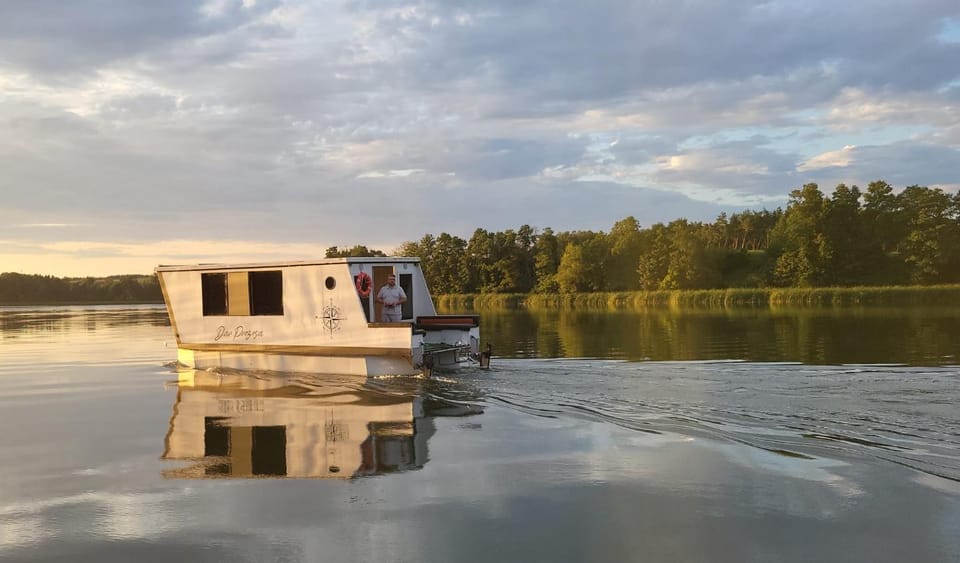Ostoja Skarlin Villa in Poland