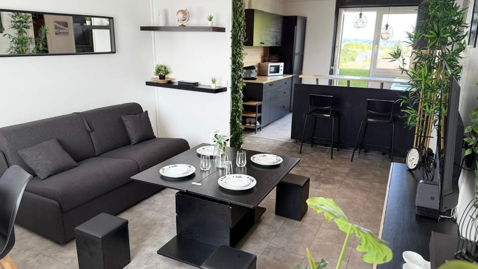 T2 Cosy La-Haut à Créteil Netflix & WiFi Fibre Apartment in Créteil
